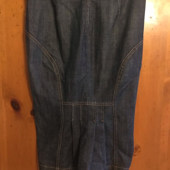 Bebe Pencil Skirt - Picture 2 of 6